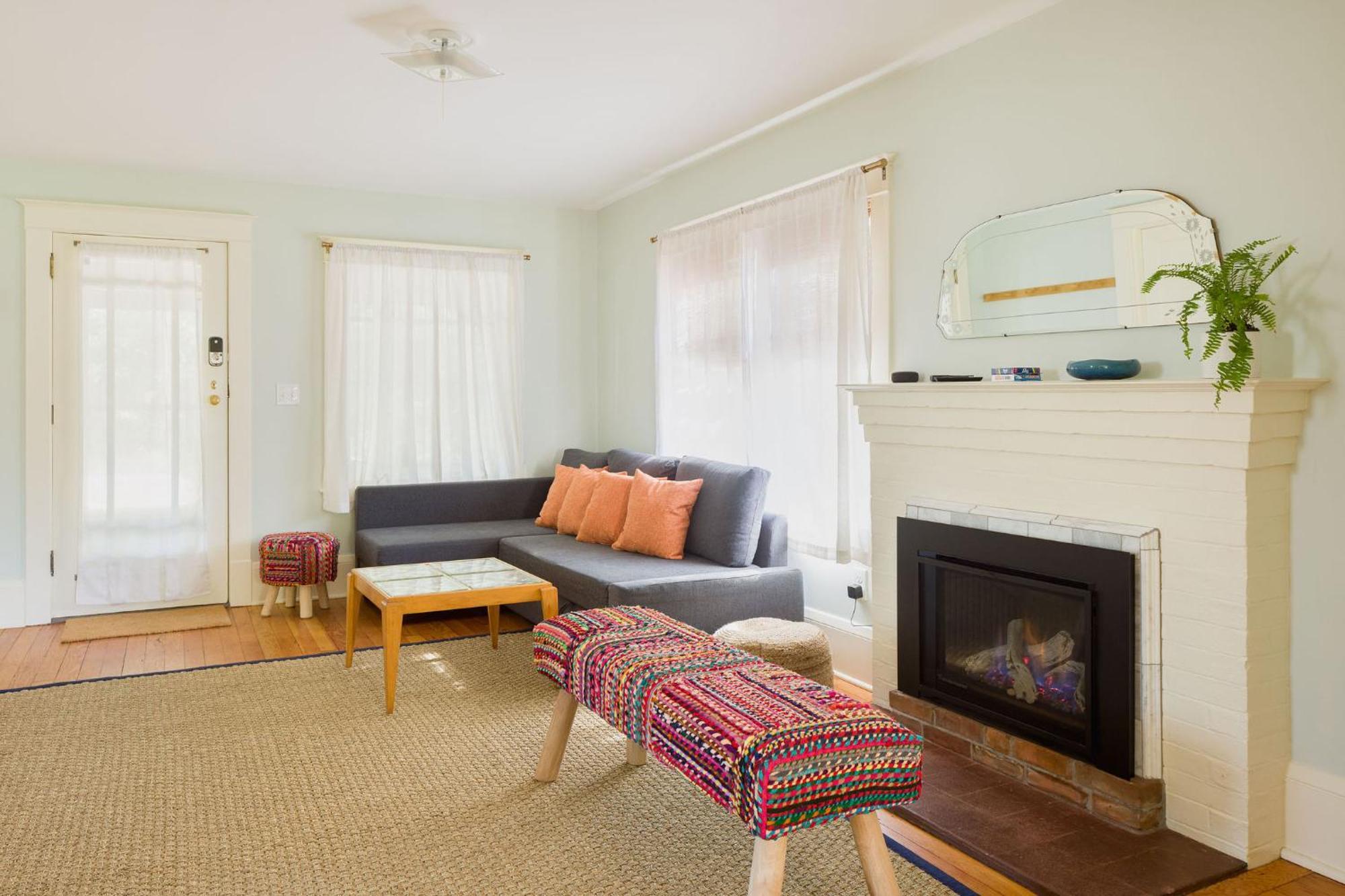 Queen City Bungalow & Cottages Бърлингтън Екстериор снимка